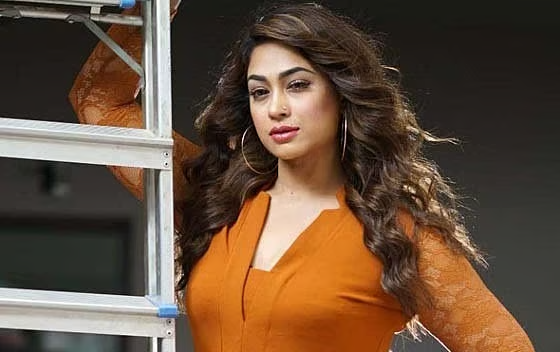 পরিস্থিতি আমাদের বিয়ের সিদ্ধান্তে পৌঁছাতে বাধ্য করেছে” – পপি