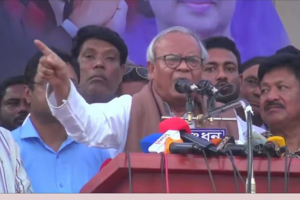 মির্জা ফখরুল বলেন, “সাম্প্রতিক ঘটনাগুলোর দায় সরকার এড়াতে পারে না, অধ্যাপক ইউনূসের সঙ্গে বৈঠক শেষে।”