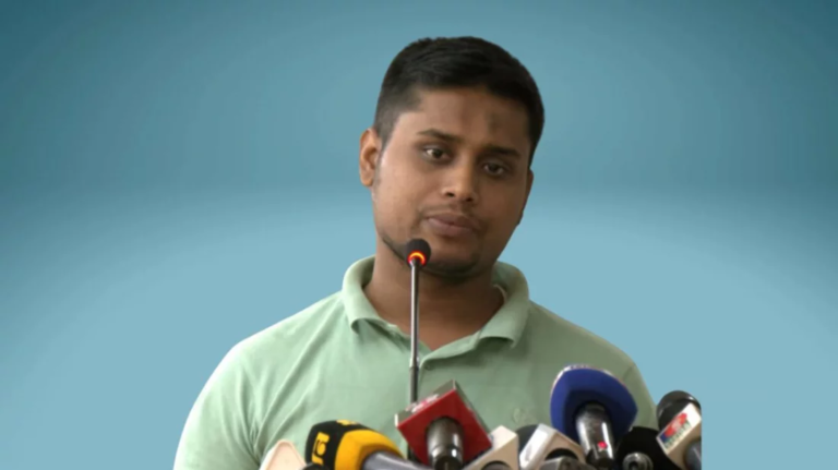 আওয়ামী লীগকে রাজনীতিতে দেখতে চাই না: হাসনাত আব্দুল্লাহ