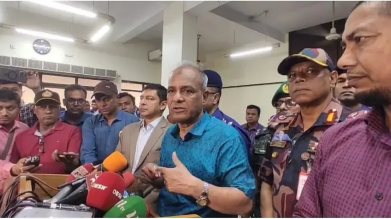 “আরাকান আর্মির ভিডিওগুলোর সবকিছু পুরোপুরি সত্য নয়, তবে একেবারেই মিথ্যা বলাও যাবে না” — স্বরাষ্ট্র উপদেষ্টা