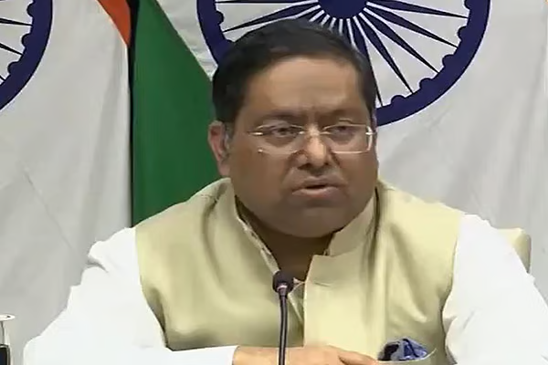 আওয়ামী লীগের কার্যক্রম নিষিদ্ধ করার ঘটনায় ভারত উদ্বেগ প্রকাশ করেছে