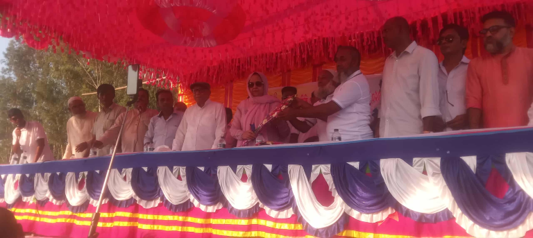 বন্যাকান্দির নিউ একতা এক্সপ্রেসের প্রথম স্থান অর্জন