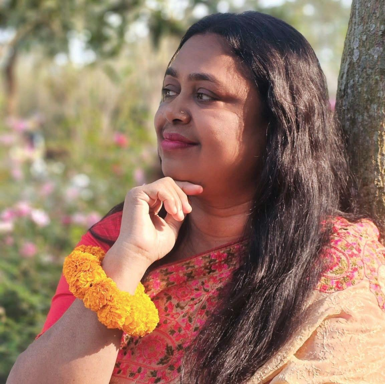 কে তুমি ডাকিলে আমায়