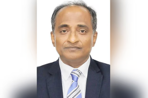 ম্যালেরিয়ায় মারা গেলেন বাণিজ্যসচিব মাহবুবুর রহমান