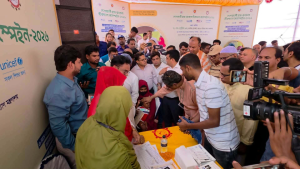 শাহজাদপুর থেকে দেশব্যাপী হামের টিকাদান কর্মসূচির উদ্বোধন করলেন স্বাস্থ্য প্রতিমন্ত্রী ড. এম এ মুহিত