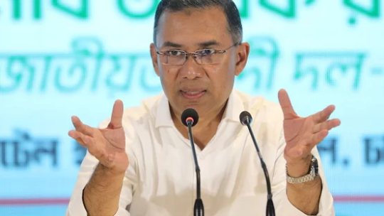 শ্রমিকের খাতায় নাম লেখাতে চান তারেক রহমান