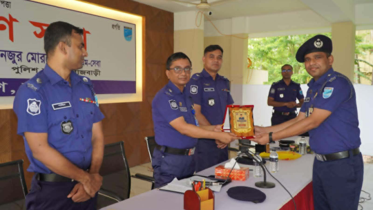 রাজবাড়ী জেলার শ্রেষ্ঠ ওসি উত্তম কুমার ঘোষ