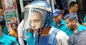 চাঁদাবাজি মামলায় মোজাম্মেল বাবুর জামিন নামঞ্জুর