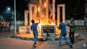 নোয়াখালীতে জুলাই স্মৃতিস্তম্ভে অগ্নিসংযোগ