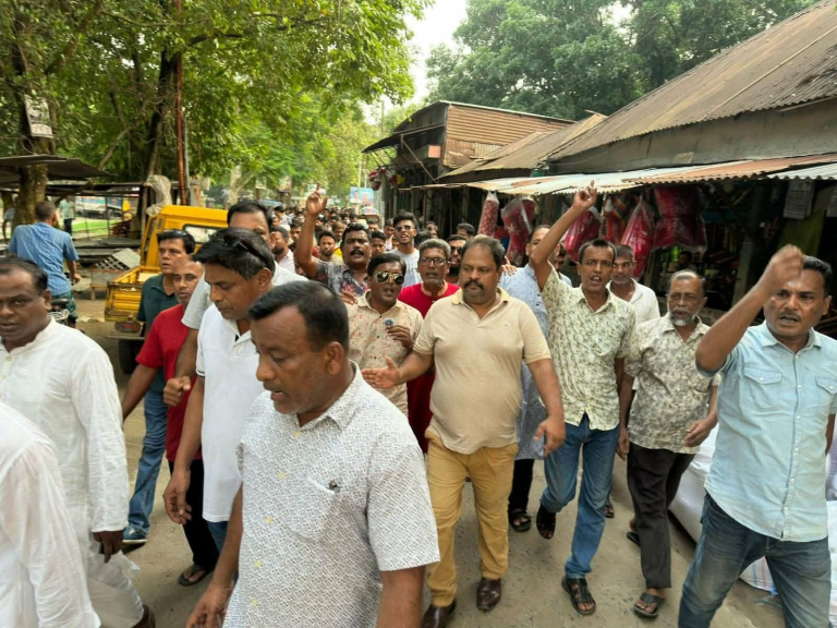গোয়ালন্দে বিএনপি ও অঙ্গসংগঠনের বিক্ষোভ