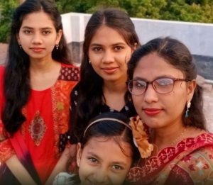 রায়পুরে মা-তিন মেয়ে হত্যা: অজ্ঞাত আসামিদের বিরুদ্ধে মামলা