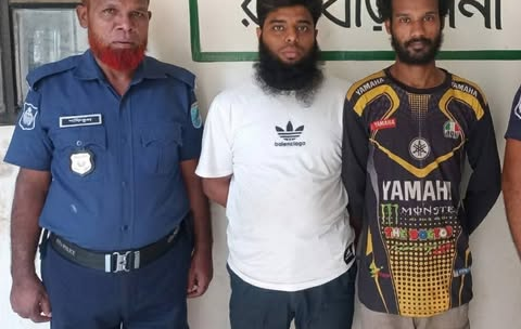 রাজবাড়ীতে পুলিশের বিশেষ অভিযান: ওয়ারেন্টভুক্ত আসামিসহ গ্রেফতার ৭