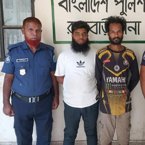 রাজবাড়ীতে পুলিশের বিশেষ অভিযান: ওয়ারেন্টভুক্ত আসামিসহ গ্রেফতার ৭