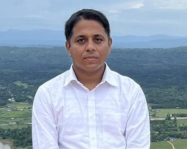 বালিয়াকান্দিতে কৃষির আধুনিকায়নে নিরলস কাজ করছেন কৃষি অফিসার রতন কুমার ঘোষ