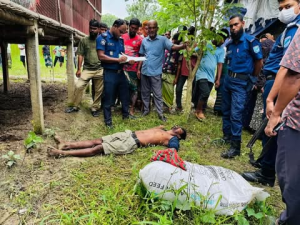 রাজবাড়ীতে পোল্ট্রি খামার থেকে এক জনের মরদেহ উদ্ধার