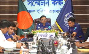 রথযাত্রার আনন্দ হোক সবার: রাজবাড়ীতে পুলিশ ও হিন্দু নেতাদের সম্প্রীতির বার্তা