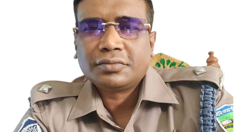 ঢাকা-খুলনা মহাসড়কে ফিরল স্বস্তি: সন্ত্রাসমুক্ত যাতায়াতে হাইওয়ে পুলিশের সাফল্য