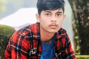 হাওর এক্সপ্রেস থেকে ছিটকে পড়ে যুবকের মর্মান্তিক মৃত্যু