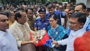 গোয়ালন্দে শিক্ষা প্রতিষ্ঠানে ক্রীড়া ও সাংস্কৃতিক উপকরণ বিতরণ