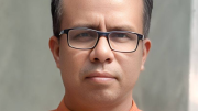 চিতায় জ্বলে দেহ